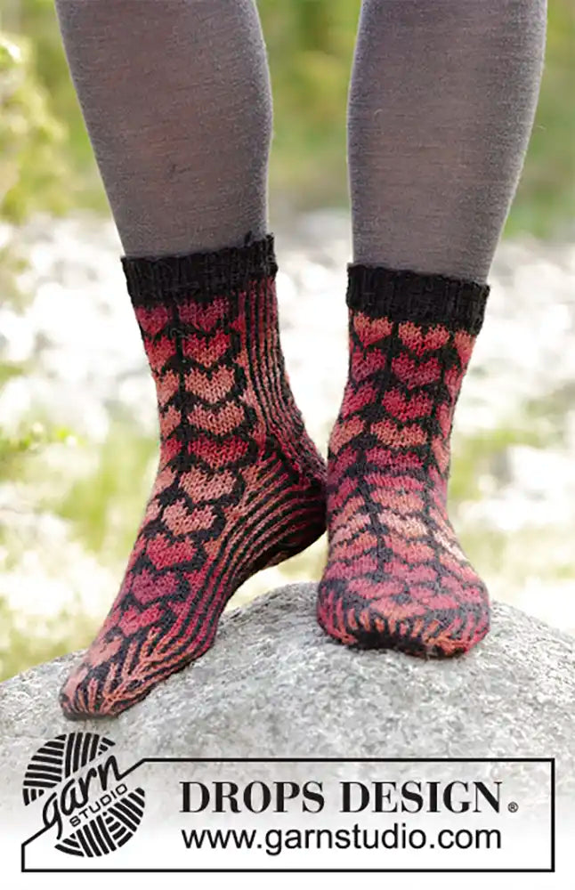Socken Queen of Hearts (Strickset)