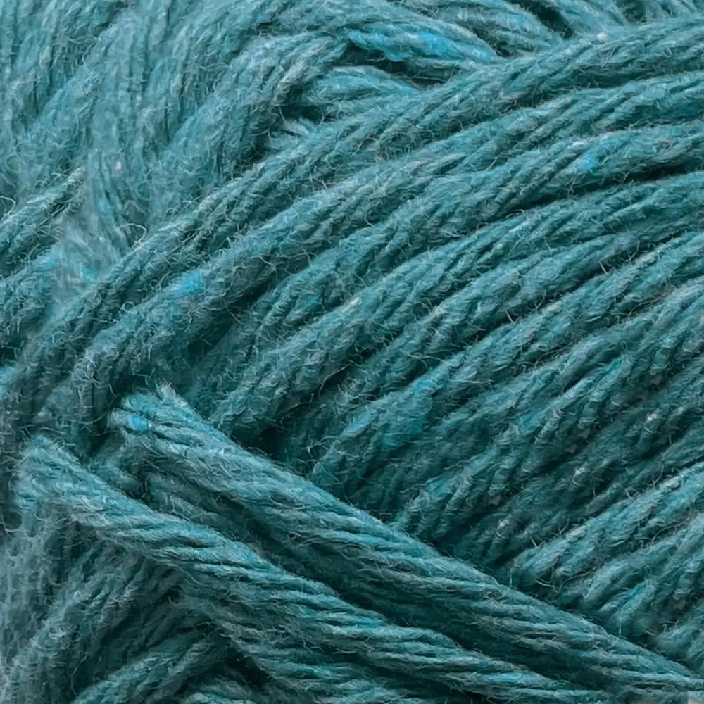 #Farbe_Drops Paris | 102 Spray Blue