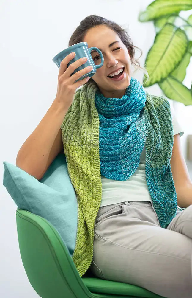 Dreieckstuch im Flechtmuster (Strickset)