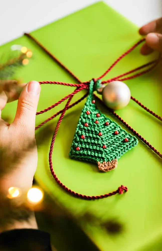 Geschenkanhänger Tannenbaum (Häkelset)